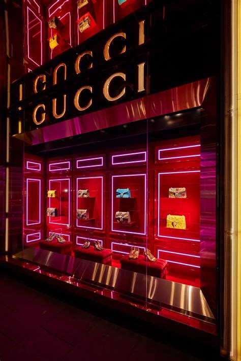 gucci store interiors|gucci store visual merchandising.